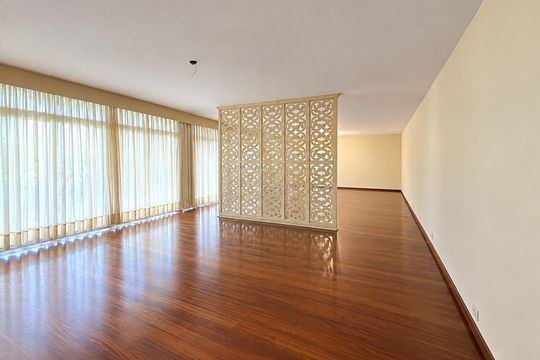 Apartamento para alugar com 4 quartos, 380m² em Serra, Belo Horizonte