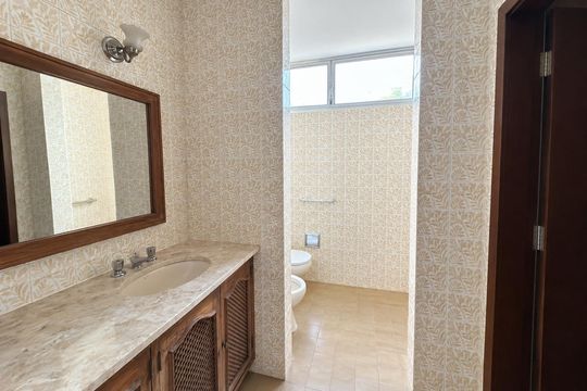 Banheiro 4 de apartamento para alugar com 4 quartos, 380m² em Serra, Belo Horizonte