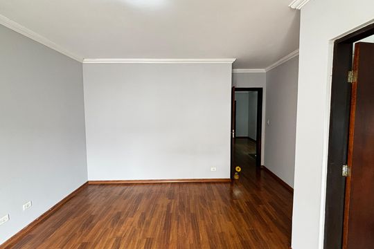 Suite de casa para alugar com 3 quartos, 178m² em Vila Helena, Santo André