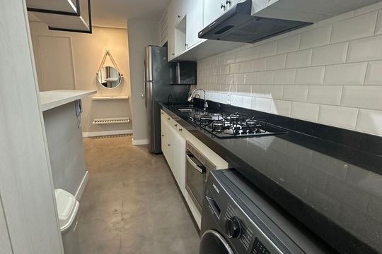 Cozinha de apartamento para alugar com 2 quartos, 47m² em Jardim das Cerejeiras, Campinas