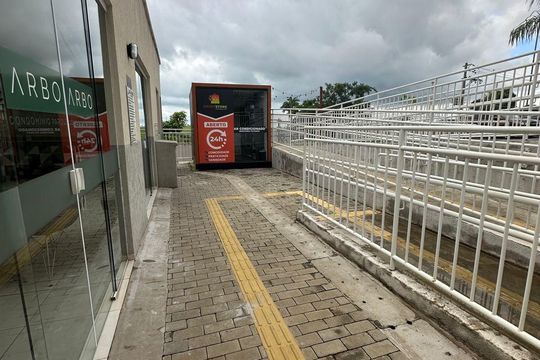 Área externa de apartamento para alugar com 2 quartos, 47m² em Jardim das Cerejeiras, Campinas