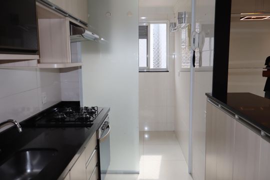 Cozinha de apartamento para alugar com 2 quartos, 53m² em Vila Bela, São Paulo