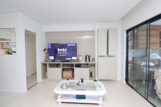 Sala de apartamento para alugar com 3 quartos, 126m² em Patamares, Salvador