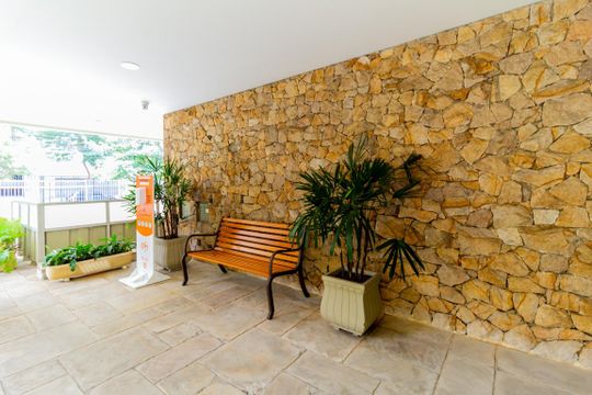 Hall de Entrada de apartamento para alugar com 3 quartos, 152m² em Higienópolis, São Paulo