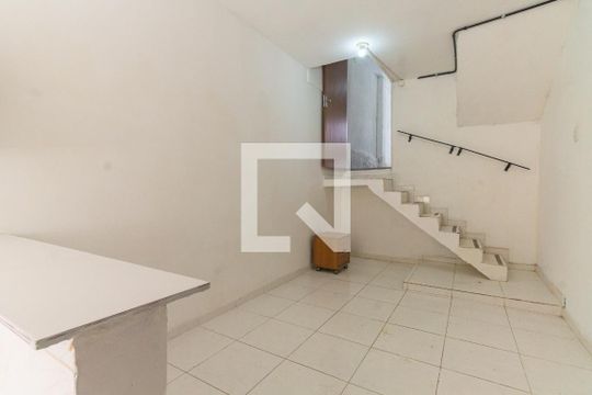 Casa para alugar com 1 quarto, 35m² em Chácara Califórnia, São Paulo
