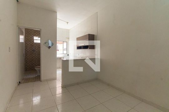 Casa para alugar com 1 quarto, 35m² em Chácara Califórnia, São Paulo