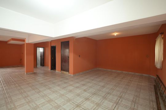 Garagem de casa para alugar com 4 quartos, 345m² em Vila Sacadura Cabral, Santo André