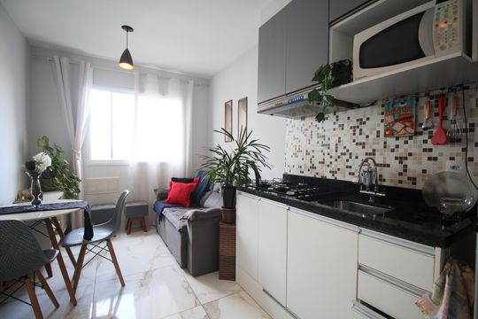 Sala/Cozinha de apartamento à venda com 1 quarto, 24m² em Vila Nova das Belezas, São Paulo