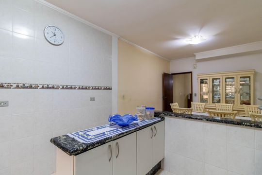 Cozinha de casa à venda com 4 quartos, 135m² em Vila Melliani, Guarulhos