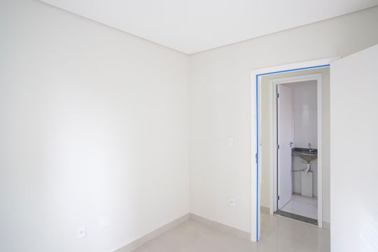 Quarto de apartamento à venda com 2 quartos, 50m² em Rudge Ramos, São Bernardo do Campo