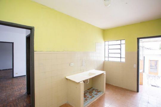 Cozinha de casa para alugar com 1 quarto, 50m² em Taboão, Diadema