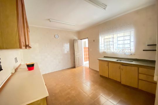Casa 2 Cozinha de casa à venda com 5 quartos, 326m² em Vila Sonia, São Paulo