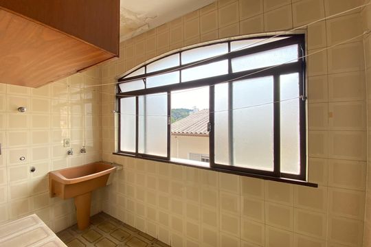 Casa 1 Área de Serviço de casa à venda com 5 quartos, 326m² em Vila Sonia, São Paulo