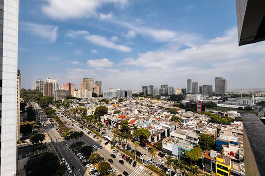 Vista varanda de apartamento para alugar com 1 quarto, 65m² em Alphaville Industrial, Barueri