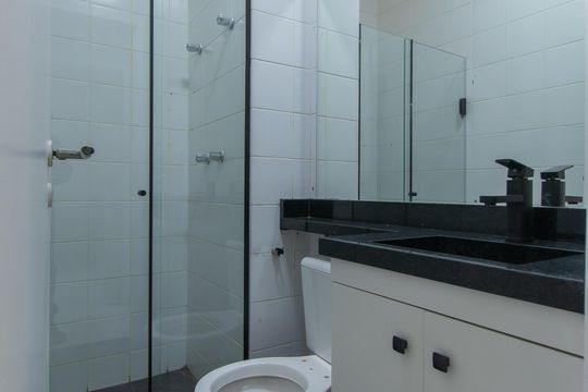Banheiro Social de casa de condomínio para alugar com 3 quartos, 115m² em Granja Viana, Cotia