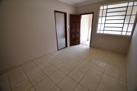 Sala de casa à venda com 4 quartos, 119m² em Bonfim, Campinas