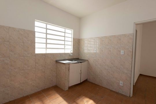 Cozinha de casa para alugar com 1 quarto, 80m² em Jardim Boa Esperança, Campinas