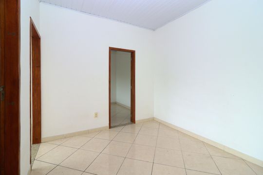 Apartamento para alugar com 2 quartos, 75m² em Guadalupe, Rio de Janeiro