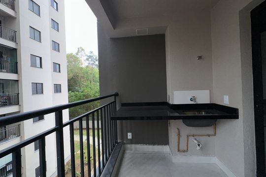 Área de Serviço de apartamento para alugar com 2 quartos, 55m² em Jardim Maria Helena, Barueri