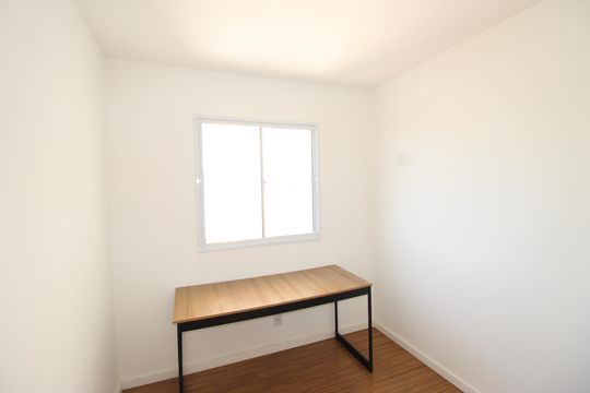 Quarto 1 de apartamento para alugar com 2 quartos, 45m² em Jardim Helian, São Paulo