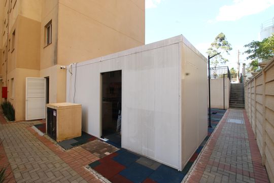 Área comum de apartamento para alugar com 2 quartos, 45m² em Jardim Helian, São Paulo