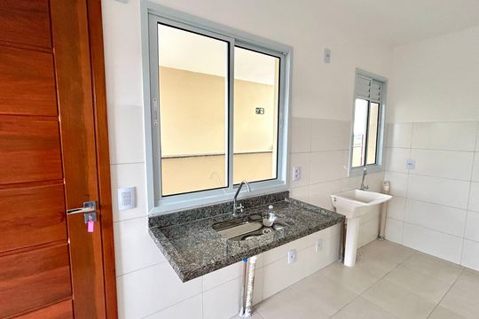 Cozinha de apartamento para alugar com 2 quartos, 35m² em Vila Itapoan, Guarulhos