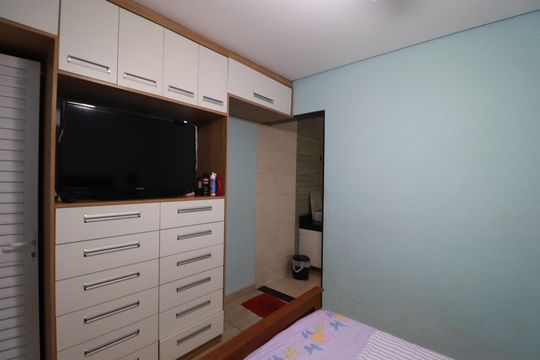 Quarto 1 de casa para alugar com 2 quartos, 230m² em Parque Ribeirao Preto, Ribeirão Preto