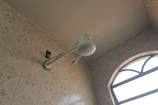 Banheiro Social de casa à venda com 3 quartos, 58m² em Santa Amelia, Belo Horizonte