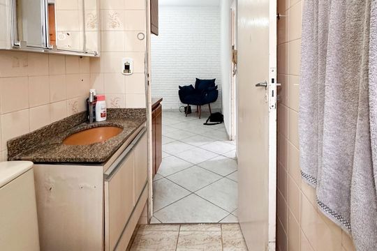 Banheiro Social de apartamento à venda com 2 quartos, 54m² em Chácara Sergipe, São Bernardo do Campo