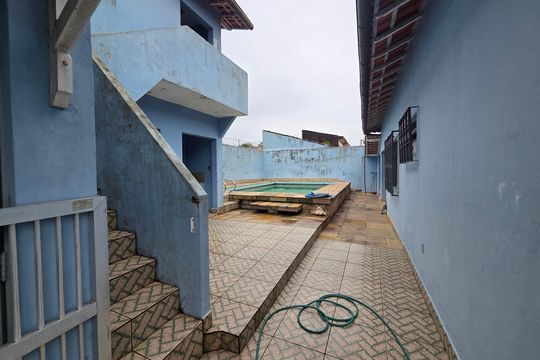 Casa para alugar com 4 quartos, 240m² em Solemar, Praia Grande