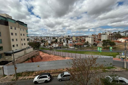Apartamento para alugar com 2 quartos, 43m² em Santa Terezinha, Belo Horizonte