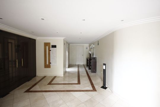 Hall de entrada de apartamento à venda com 2 quartos, 64m² em Cambuci, São Paulo