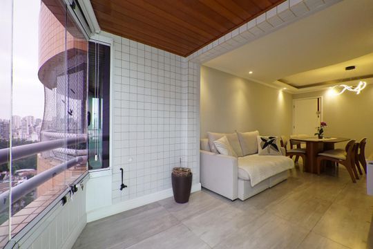 Varanda de apartamento à venda com 2 quartos, 64m² em Cambuci, São Paulo