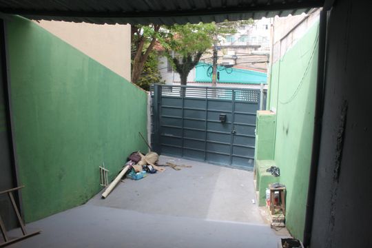 Garagem de casa para alugar com 2 quartos, 230m² em Osvaldo Cruz, São Caetano do Sul