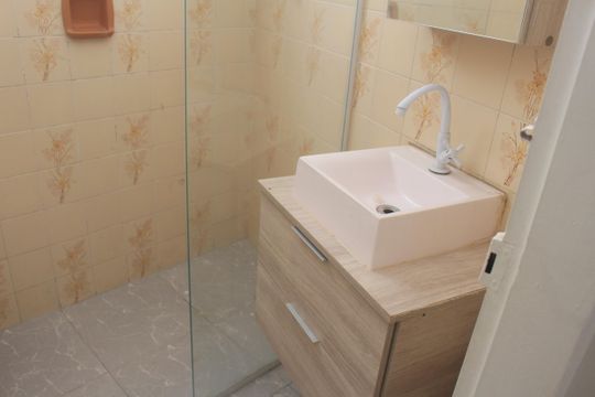 Banheiro de casa para alugar com 2 quartos, 230m² em Osvaldo Cruz, São Caetano do Sul