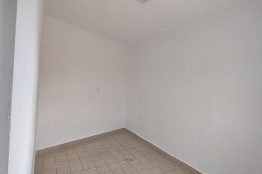 Quarto 1 de casa para alugar com 2 quartos, 230m² em Osvaldo Cruz, São Caetano do Sul