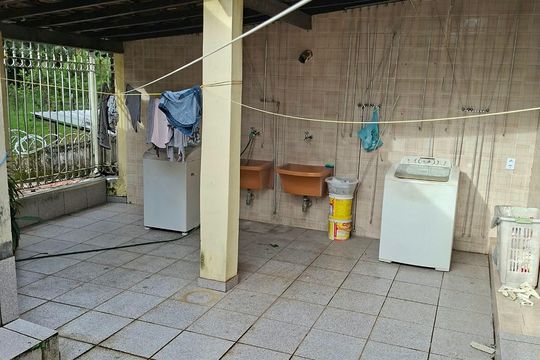 Área de serviço de casa de condomínio à venda com 5 quartos, 800m² em Freguesia (Jacarepaguá), Rio de Janeiro