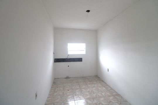 Cozinha de casa para alugar com 2 quartos, 80m² em Cidade Dutra, São Paulo