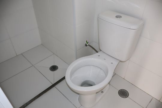 Banheiro de apartamento para alugar com 2 quartos, 33m² em Vila Ema, São Paulo