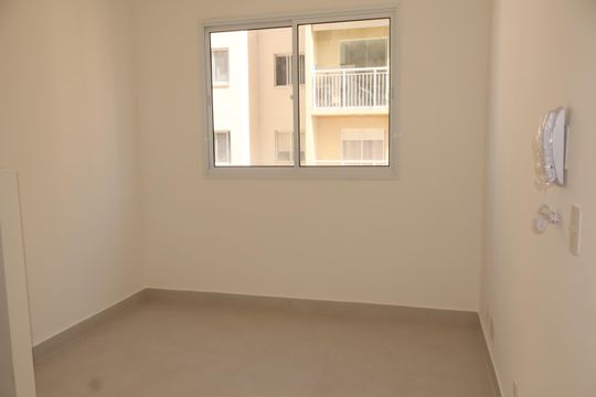 Sala de apartamento para alugar com 2 quartos, 33m² em Vila Ema, São Paulo