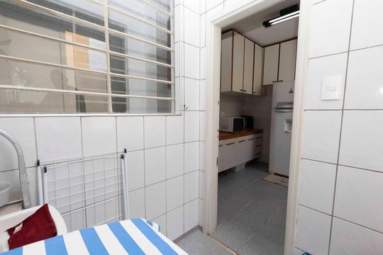 ÁREA DE SERVIÇO de apartamento à venda com 2 quartos, 82m² em Centro, Campinas