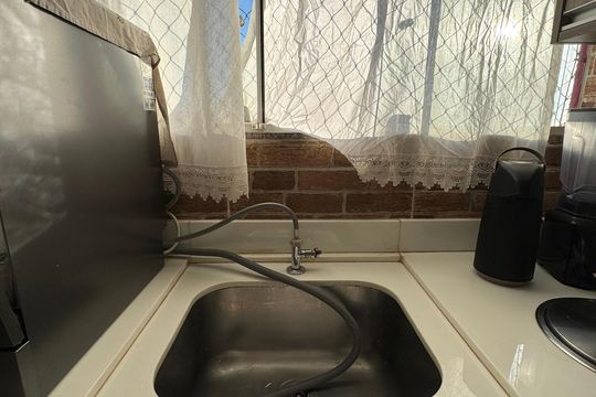 Cozinha de apartamento à venda com 2 quartos, 85m² em Qs 5, Brasília