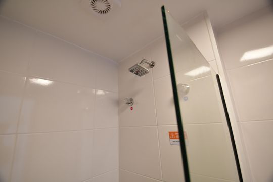 Banheiro de apartamento para alugar com 2 quartos, 45m² em Notre Dame, Campinas