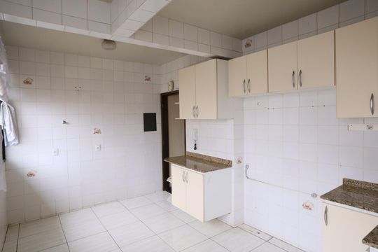 Cozinha de apartamento à venda com 4 quartos, 190m² em União, Belo Horizonte