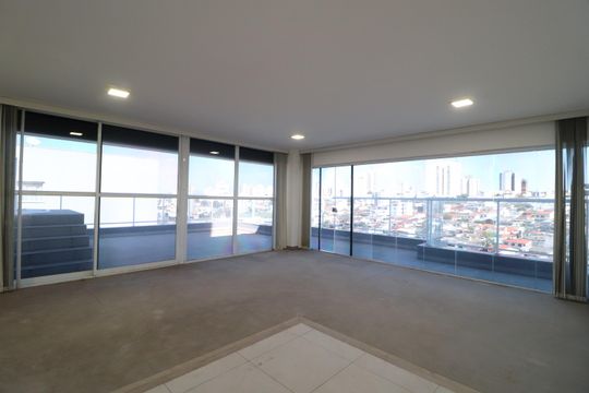 Espaço Gourmet de apartamento para alugar com 4 quartos, 240m² em Saraiva, Uberlândia