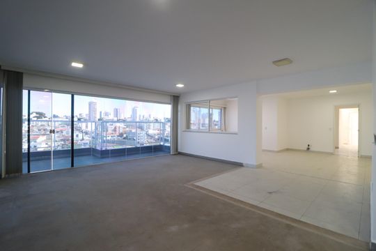 Espaço Gourmet de apartamento para alugar com 4 quartos, 240m² em Saraiva, Uberlândia