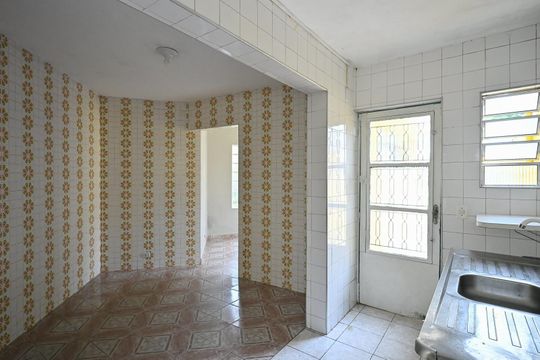Cozinha de casa à venda com 2 quartos, 168m² em Jardim São Luís, São Paulo