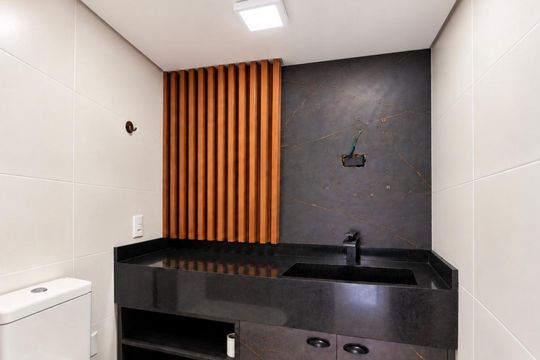 Lavabo de apartamento para alugar com 2 quartos, 80m² em Campinas, São José