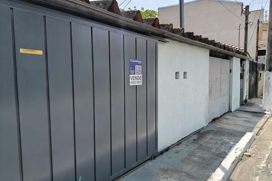 Casa à venda com 5 quartos, 130m² em Piqueri, São Paulo