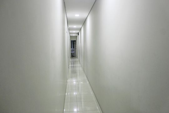 Corredor dos dormitórios de casa à venda com 4 quartos, 230m² em Vila Barros, Guarulhos